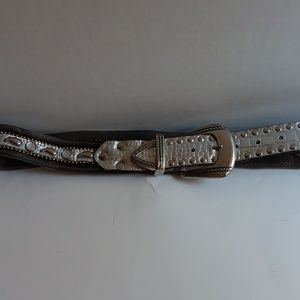 GORGEOUS METALLIC BELT